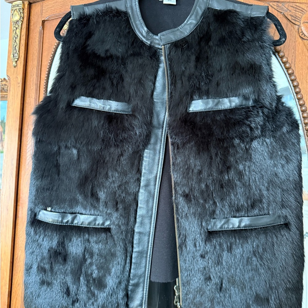 Black rabbit Fur Vest
